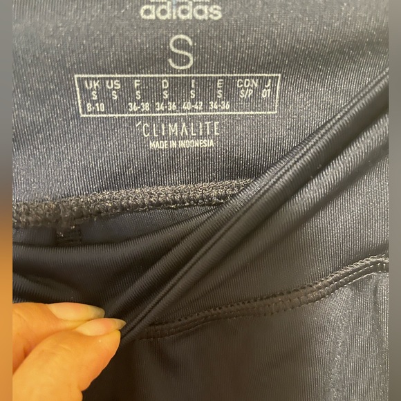 Adidas Pants Womens Medium Blue Capri Tights Spell Out Training WorkOut Athletic - Picture 3 of 3